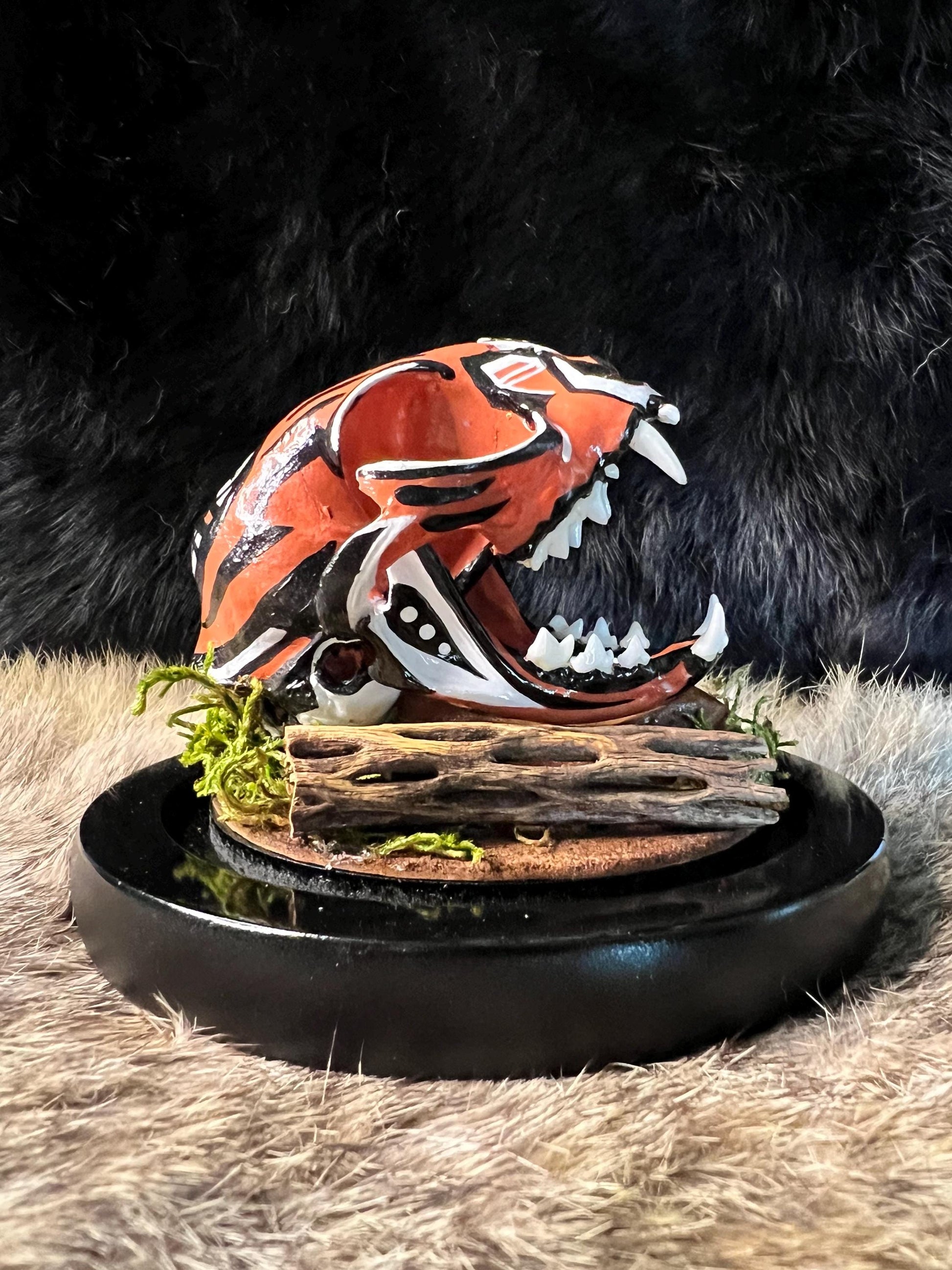 Diné / Navajo Hand Painted Bobcat Skull / Authentic Native American Art